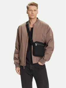 Calvin Klein Saszetka Contrast Reporter LV04D3175G Czarny