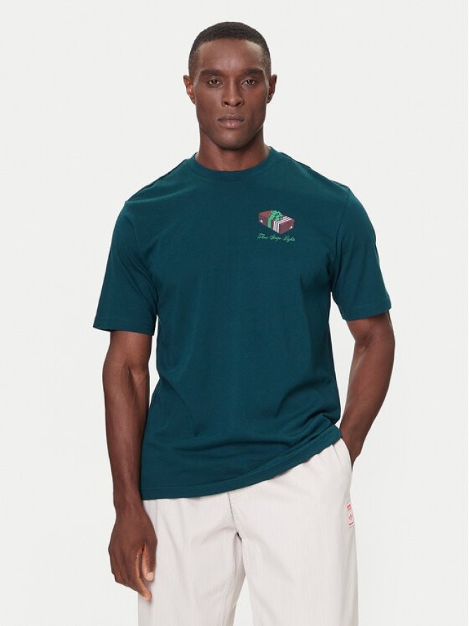 adidas T-Shirt 3-Stripes Lights Giftbox Graphic JN2498 Zielony Regular Fit