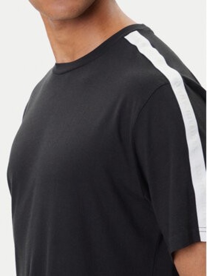 Tommy Hilfiger T-Shirt Logo UM0UM03005 Czarny Regular Fit