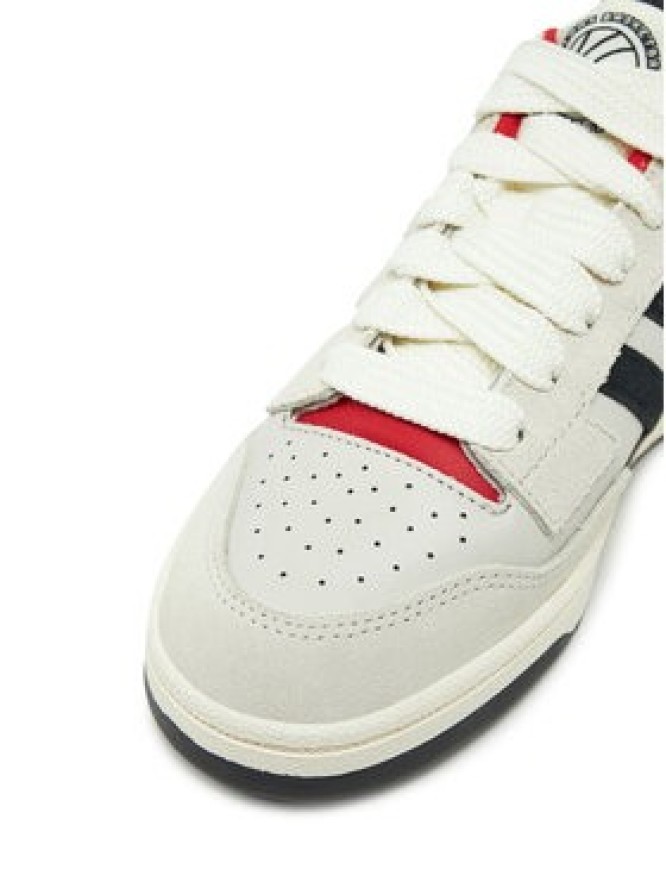 adidas Buty do koszykówki Rapid Court Low JR3158 Beżowy