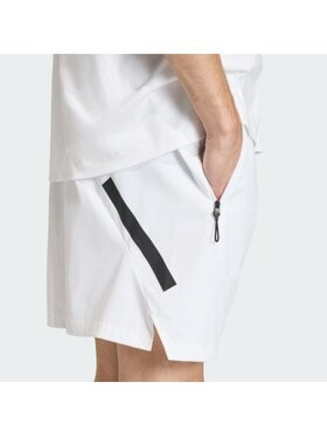 adidas Szorty sportowe Z.N.E. KD8489 Biały Regular Fit