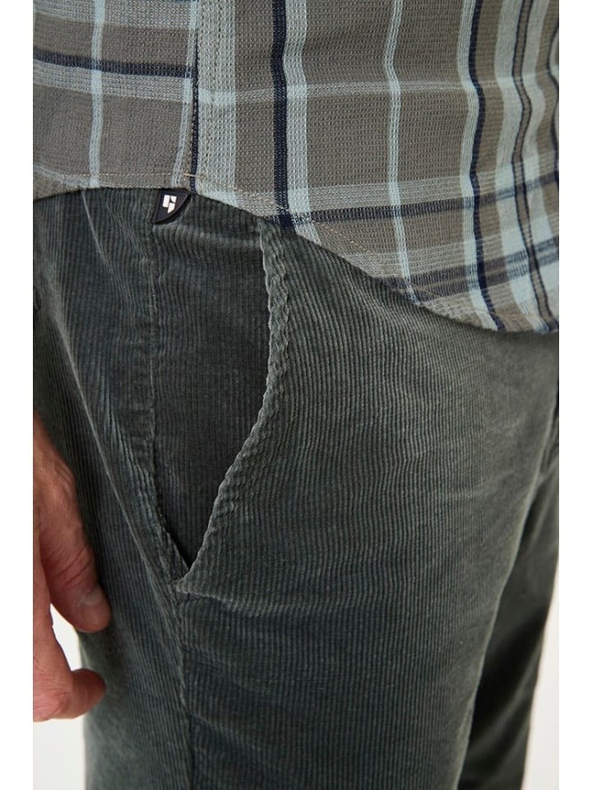 Garcia Spodnie sztruksowe w kolorze khaki rozmiar: XL