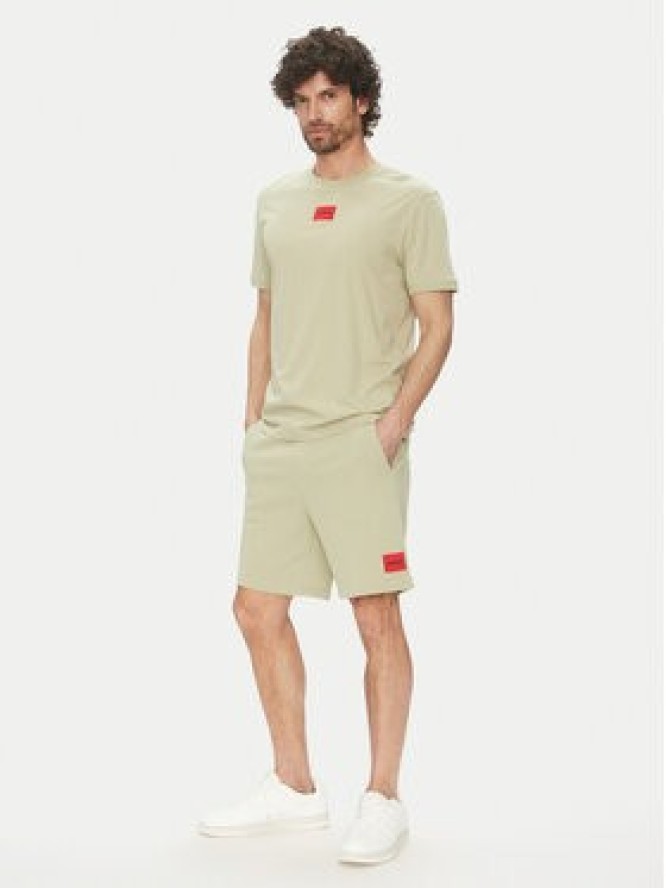 HUGO Szorty sportowe Diz222 50466196 Zielony Regular Fit