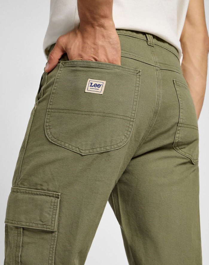 LEE MĘSKIE SPODNIE MATERIAŁOWE CARGO PANT MERCANTILE GREEN 112355782 L72K008526