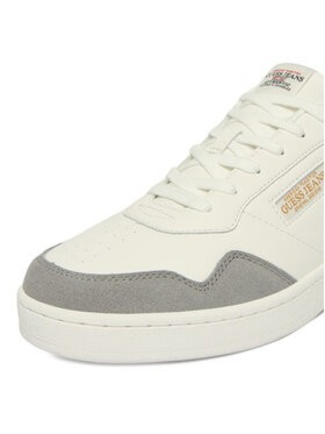 Guess Jeans Sneakersy CWBEO-LUNARI-01 WE Biały