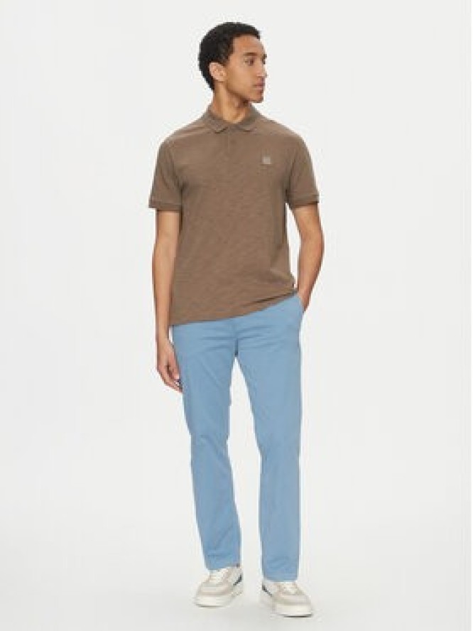 BOSS Chinosy 50534378 Błękitny Regular Fit