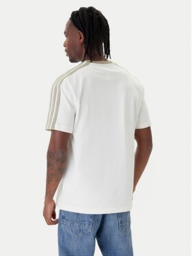 adidas T-Shirt Lux Coffee Cafe Cup Graphic JZ5072 Biały Loose Fit