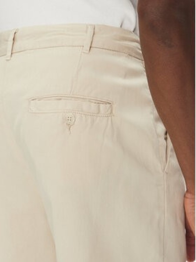 Lindbergh Szorty materiałowe 30-505054 Beżowy Wide Fit