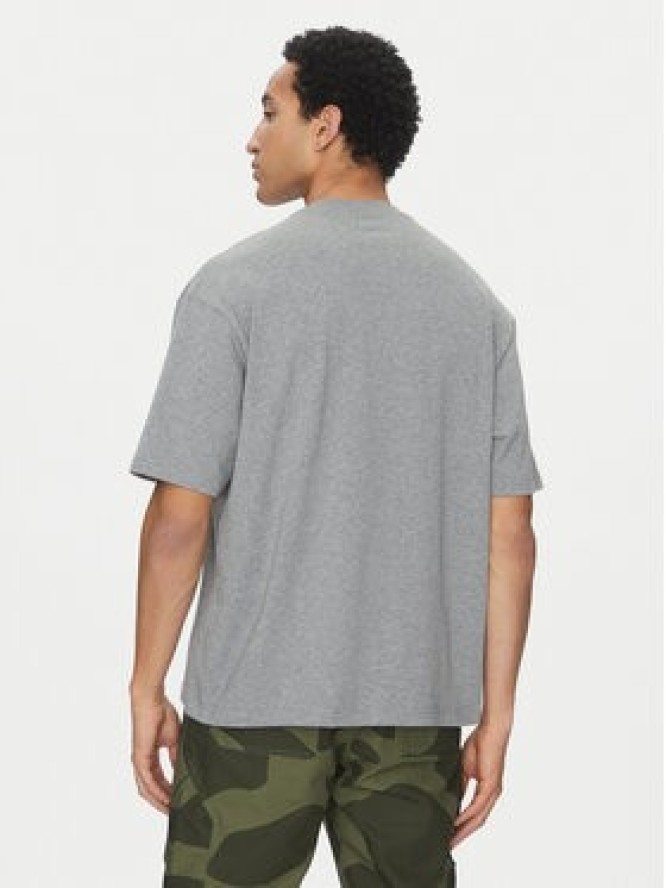 Nike T-Shirt DZ7313 091 Szary Regular Fit