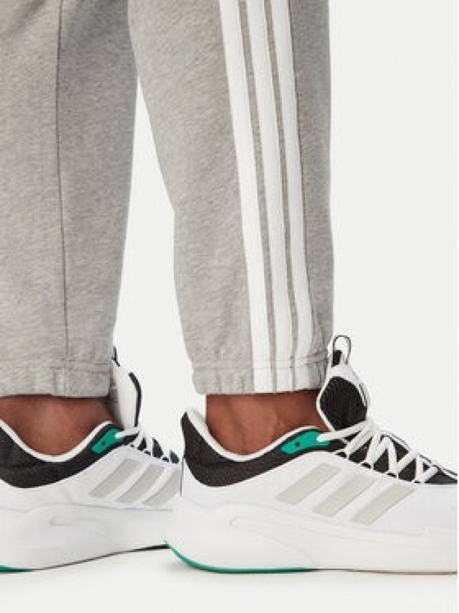 adidas Spodnie dresowe Essentials 3-Stripes KY4195 Szary jasny Regular Fit