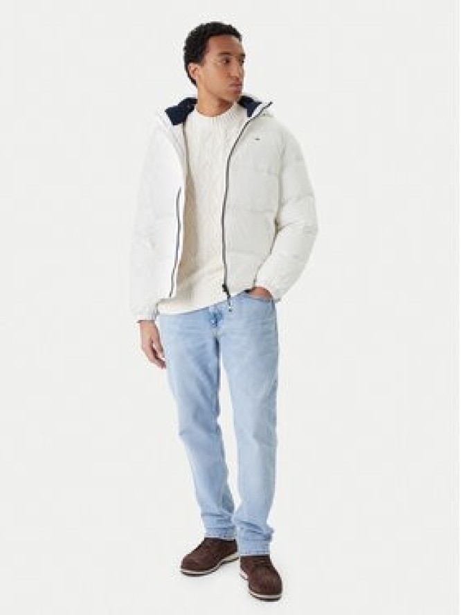 Tommy Jeans Kurtka puchowa Essential DM0DM19786 Biały Regular Fit