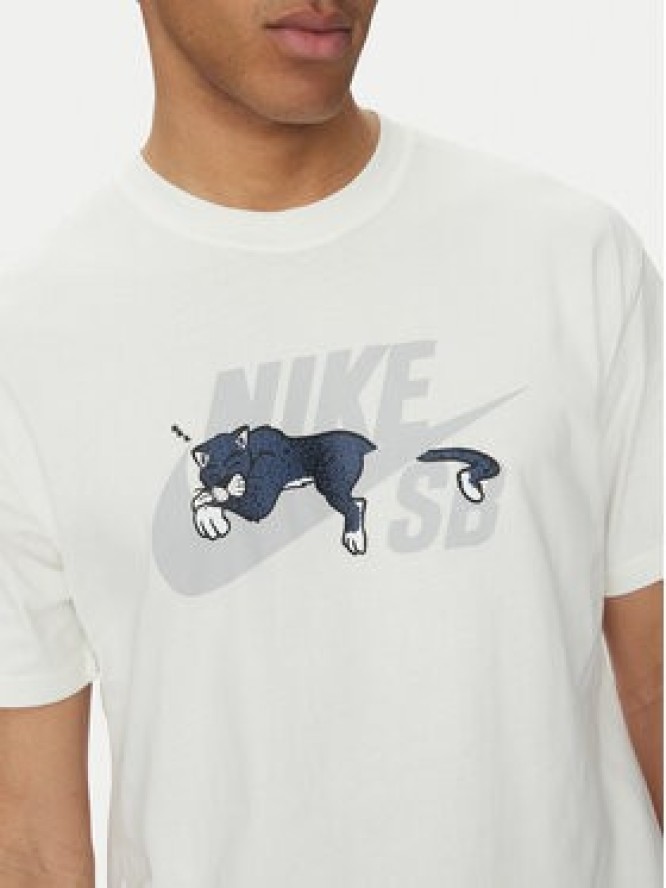 Nike T-Shirt FV3496 Écru Regular Fit