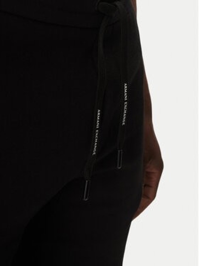 Armani Exchange Szorty sportowe 8NZS75 ZJKRZ 1200 Czarny Regular Fit