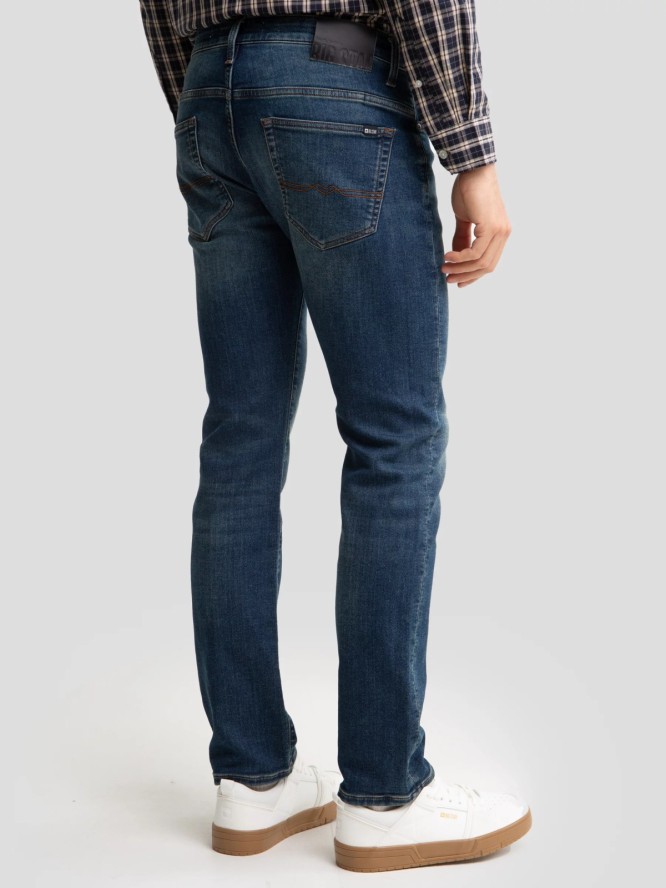 Jeansy męskie dopasowane z przetarciami granatowe Terry 541