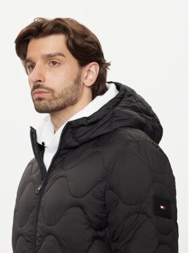 Tommy Hilfiger Kurtka przejściowa MW0MW36585 Czarny Regular Fit