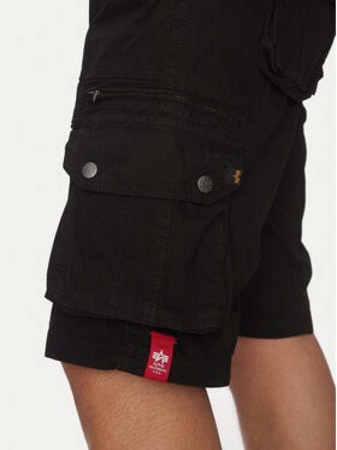 Alpha Industries Szorty materiałowe 136250 Czarny Regular Fit