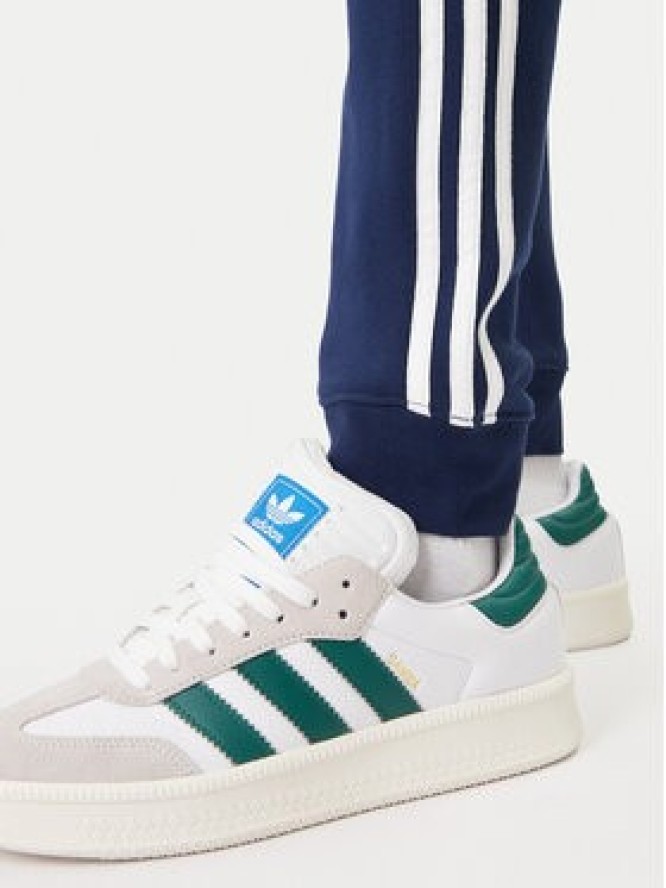 adidas Spodnie dresowe 3-Stripes KE3561 Granatowy Slim Fit