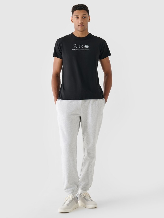4F T-shirt regular z nadrukiem męski - czarny M