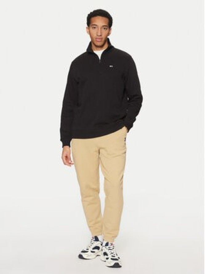 Tommy Jeans Bluza DM0DM20339 Czarny Regular Fit