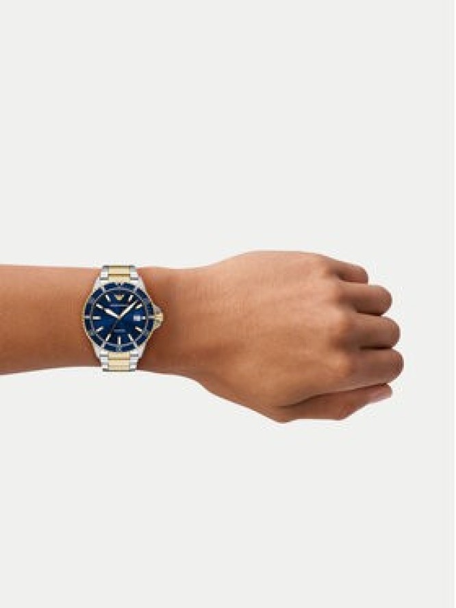 Emporio Armani Zegarek World Explorer AR11682 Srebrny