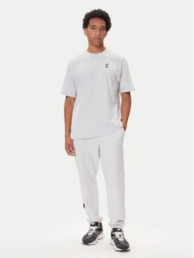 On T-Shirt Club-T 1ME1005 Szary Relaxed Fit