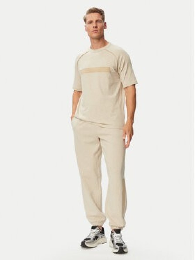 HUGO T-Shirt 50563112 Beżowy Regular Fit