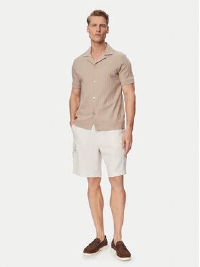 Calvin Klein Jeans Szorty materiałowe LV04RF610G Beżowy jasny Regular Fit