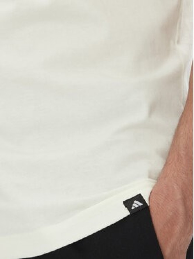 adidas T-Shirt Lounge Slides Graphic Pocket JM0374 Biały Regular Fit