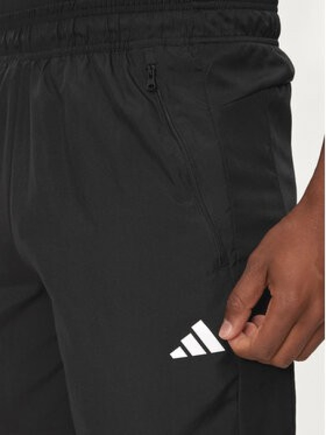 adidas Szorty sportowe Train Essentials Woven Training Shorts IC6976 Czarny Regular Fit