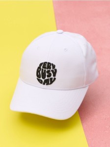 Czapka z daszkiem - biały