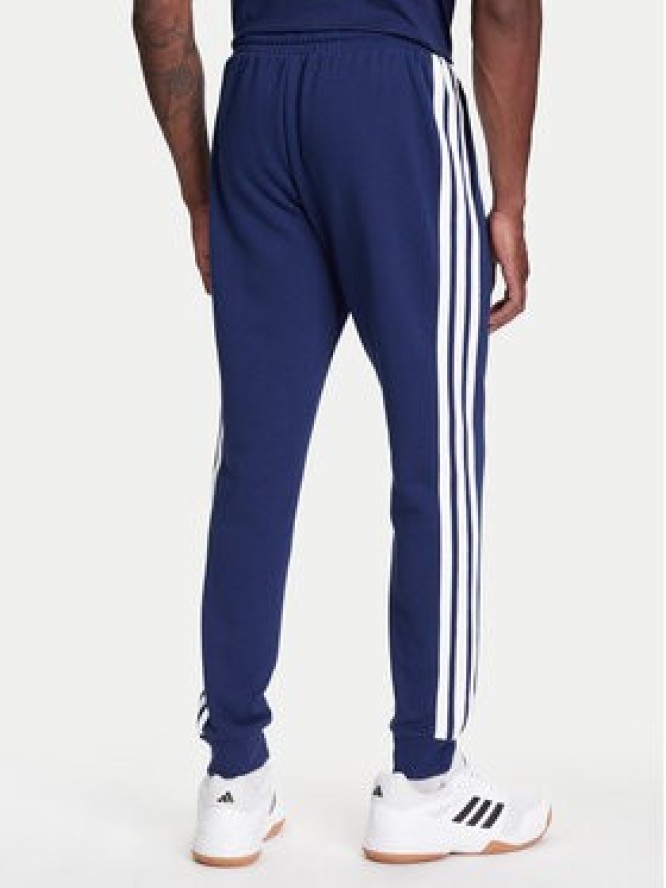 adidas Spodnie dresowe Essential 3-Stripes JD1878 Niebieski Regular Fit
