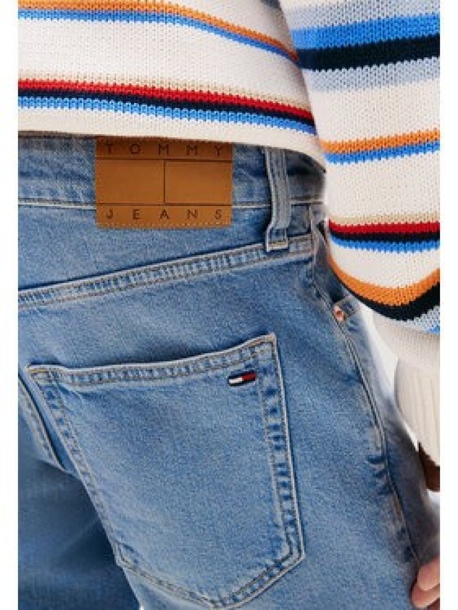 Tommy Jeans Szorty jeansowe Scanton DM0DM22981 Niebieski jasny Slim Fit