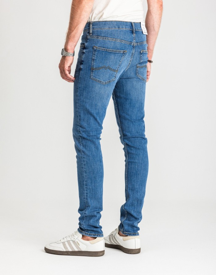 Męskie Spodnie Jeansowe Mustang Style Frisco Skinny Denim Blue 1017117 5000 682
