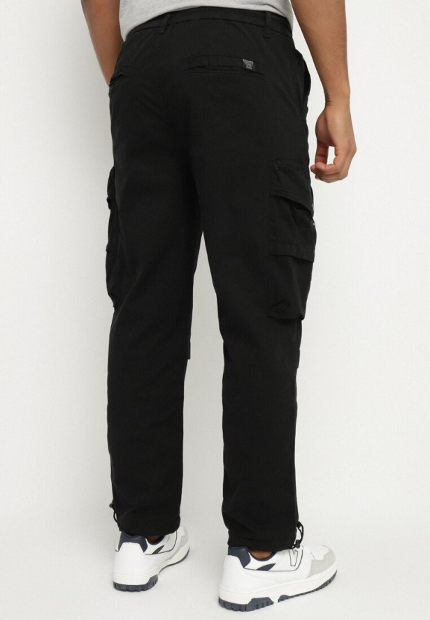 Czarne Bawełniane Spodnie Joggery z Kieszeniami z Klapami Lanathia