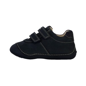 Buty dla chłopca stawiającego pierwsze kroki Geox Tutim