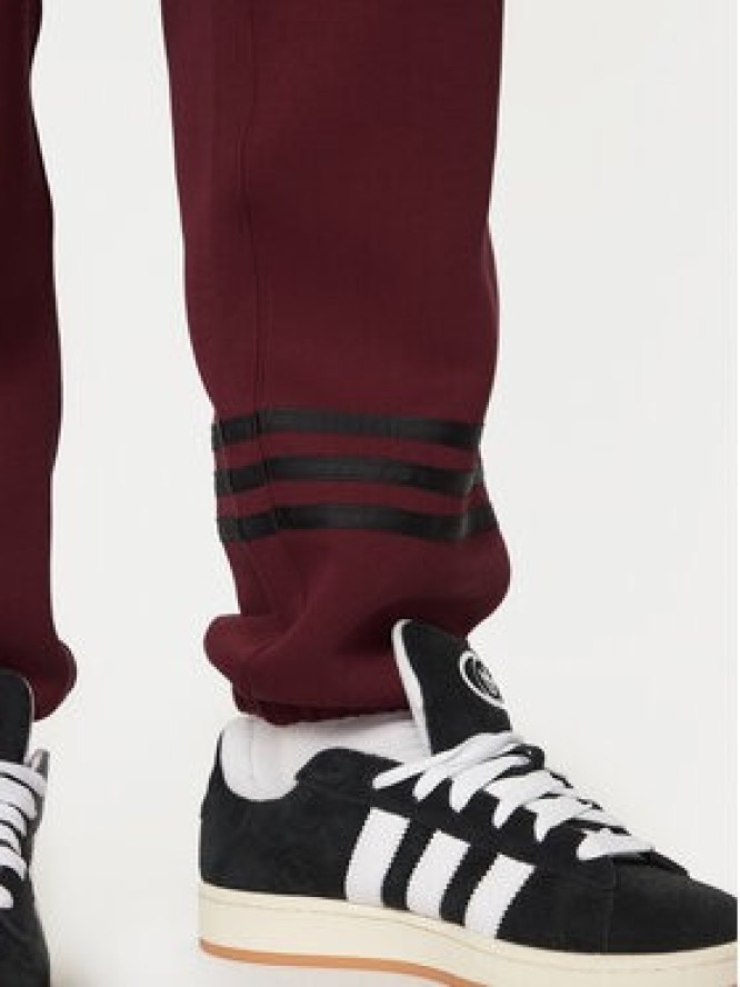 adidas Spodnie dresowe Neuclassics JC9902 Czerwony Loose Fit