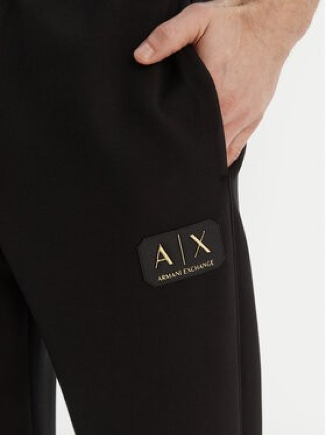 Armani Exchange Spodnie dresowe XM001774 AF19936 UC001 Czarny Regular Fit