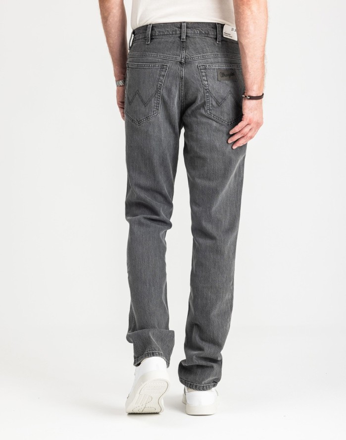 WRANGLER TEXAS MĘSKIE SPODNIE JEANSOWE DUSTY GRANITE W121P416N 112126173
