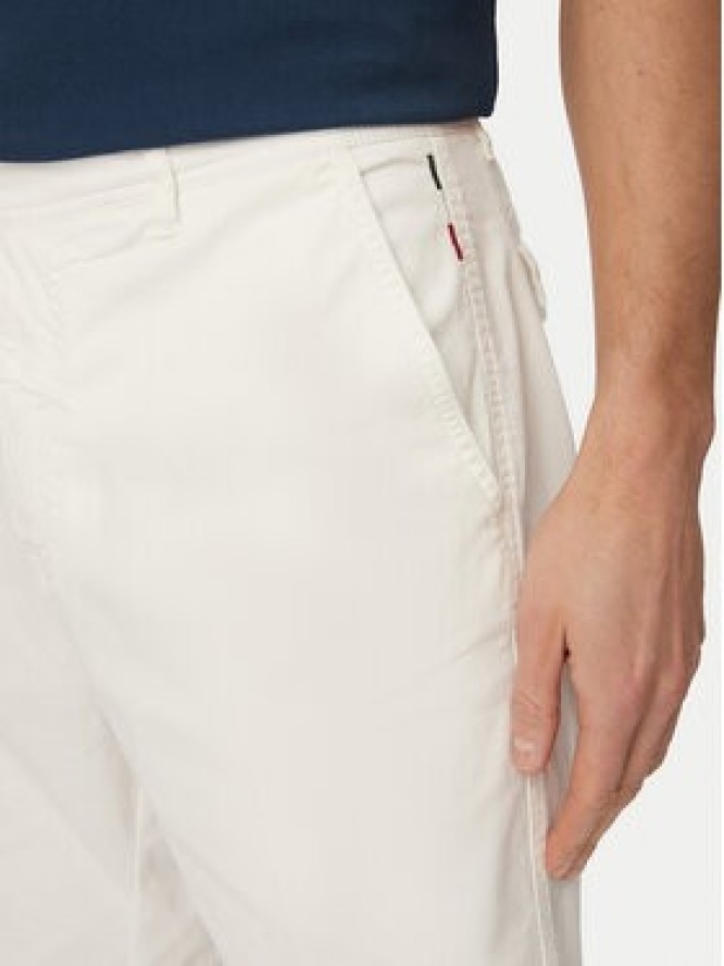 Aeronautica Militare Szorty materiałowe 261BE0278UCT04292 Biały Regular Fit