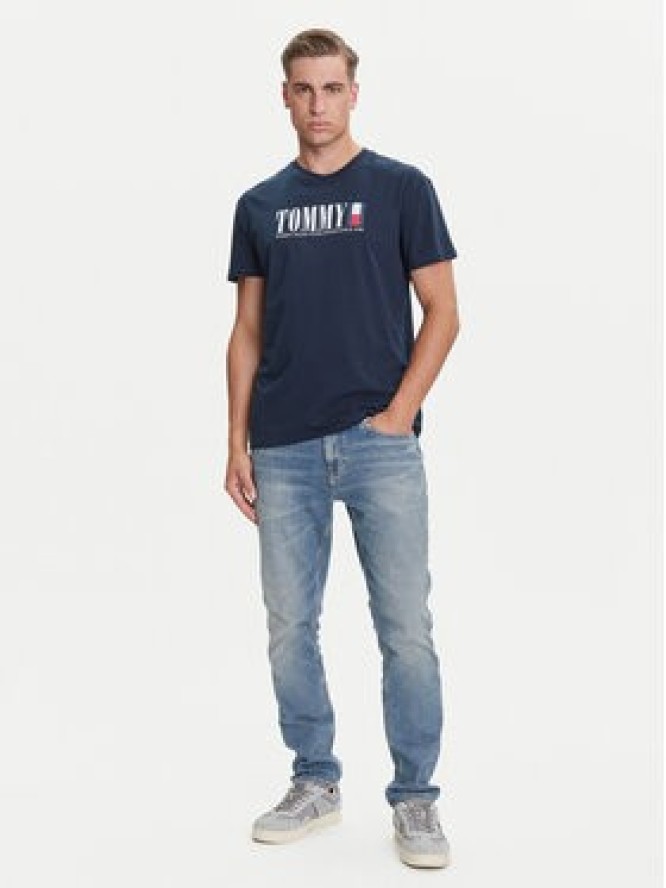 Tommy Jeans T-Shirt Dna Flag DM0DM21941 Granatowy Regular Fit