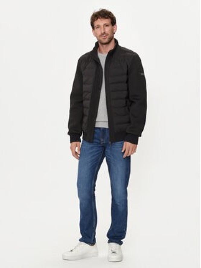 Guess Kurtka puchowa M4YL37 WG9U2 Czarny Regular Fit