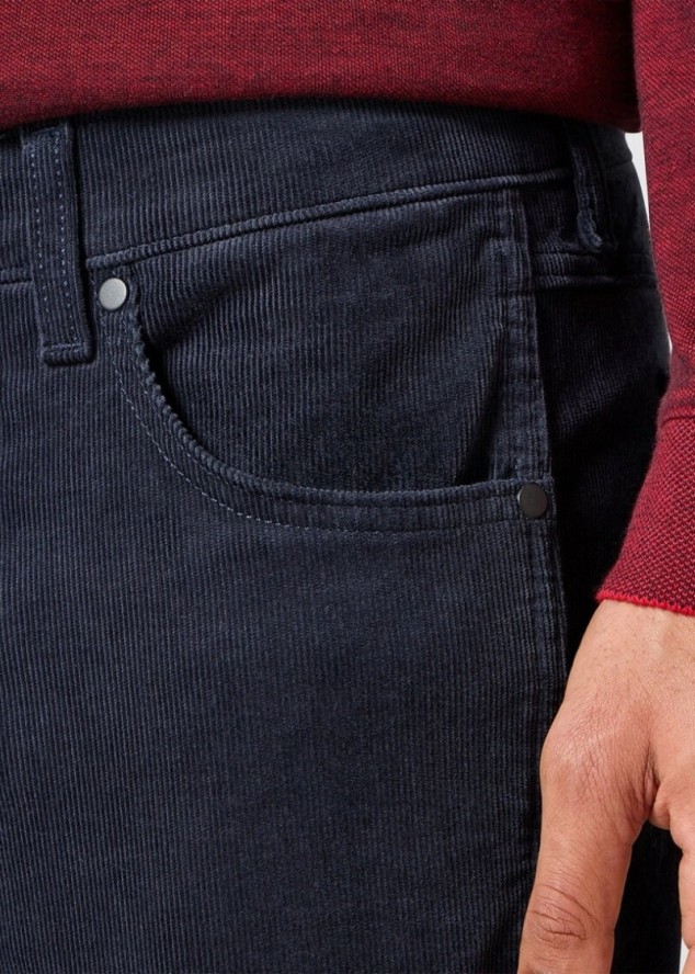 WRANGLER MĘSKIE SPODNIE SZTRUKSOWE GREENSBORO DARK NAVY 112358044 W15Q008616