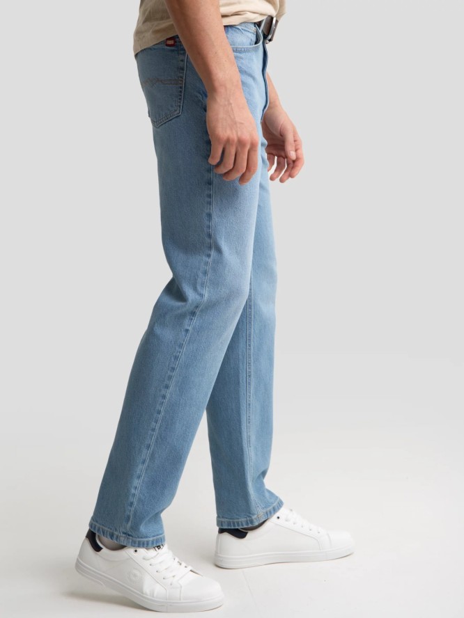 Jeansy męskie z prostą nogawką jasnoniebieskie Toros 171