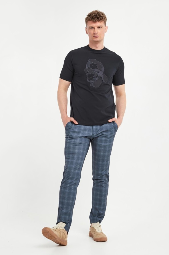 T-shirt męski z haftem KARL LAGERFELD