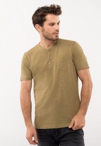 T-shirt z rozpinanym dekoltem T-HUBRIS