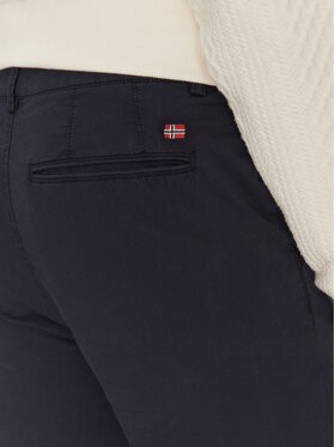 Napapijri Chinosy M-Puyo NP0A4H98 Granatowy Slim Fit