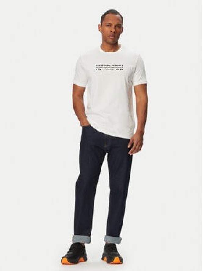 Calvin Klein Jeans T-Shirt SS 30s EU LV04RG800G Biały Regular Fit