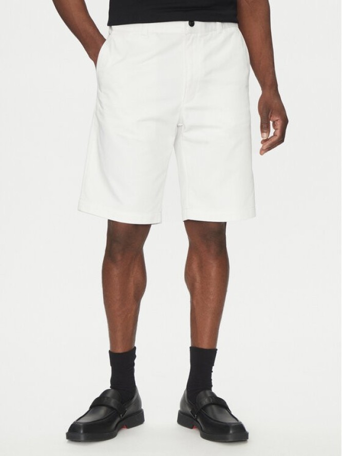 HUGO Szorty materiałowe Darik 50505857 Biały Regular Fit