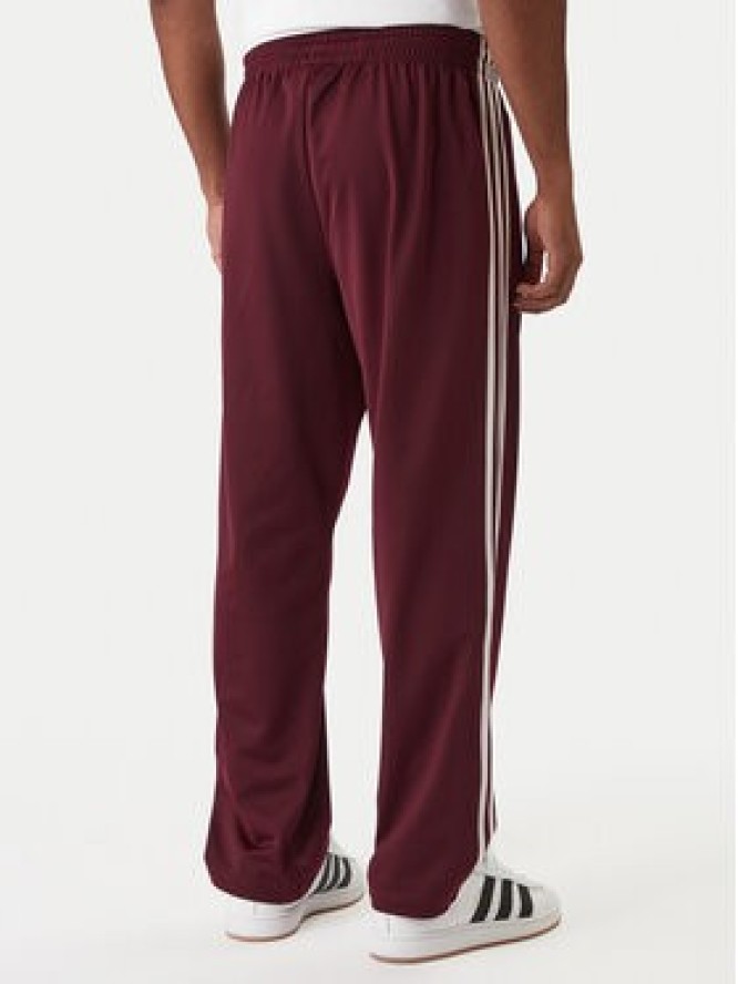 adidas Spodnie dresowe KE1651 Bordowy Regular Fit