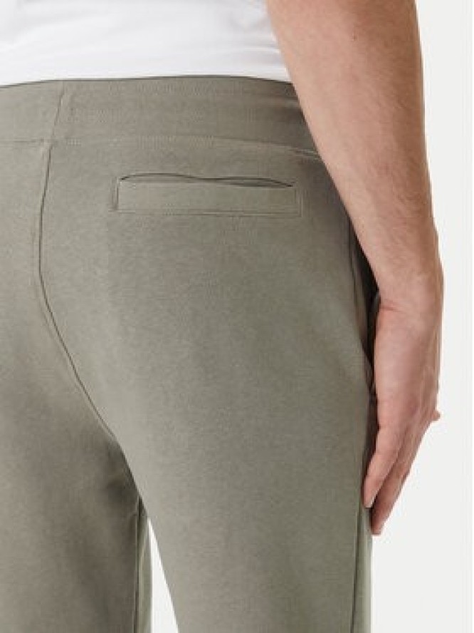 Guess Spodnie dresowe Z2YB22 KAIJ1 Zielony Regular Fit